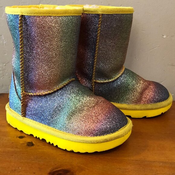 Ugg Kids'/Toddlers' Classic II Glitter Boot - Picture 1 of 5